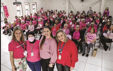 Li Es De Vida Marcam A O Do Outubro Rosa Na Rua Da Cidadania Do