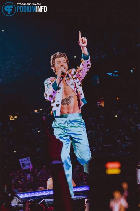 Foto Harry Styles In Johan Cruijff Arena Op 04 Juni 2023 Op Podiuminfo