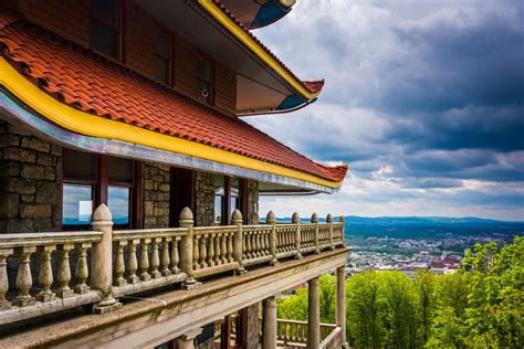 Reading Pagoda