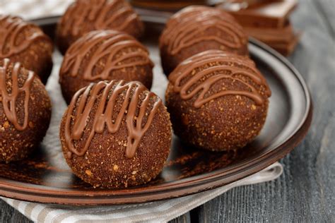 Tartufini Di Pandoro La Ricetta Del Dolcetto Facile E Veloce