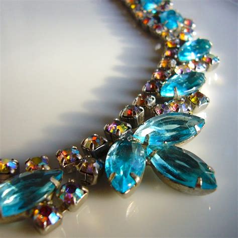 A Journey Through Vintage Jewelry Styles Across Time – ThisBlueBird