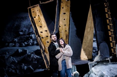 Warszawa La Boheme Giacoma Pucciniego Dzi Premiera W Teatrze