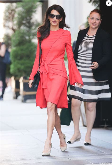 Photos Amal Clooney New York Porte Une Robe Pr Collection