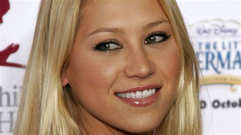 The Stunning Transformation Of Anna Kournikova