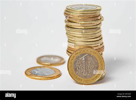 Turkish lira, coins Stock Photo - Alamy