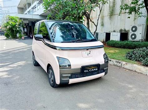 Wuling Ev Long Range 2023 Cash Nik 2022 Sakura Pink 300 Mobil Bekas