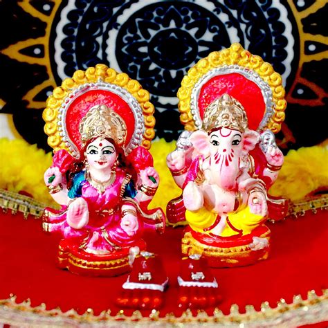 Buy Bossify Beautifully Handcrafted Pair Of Clay Laxmi Ganesha Idol