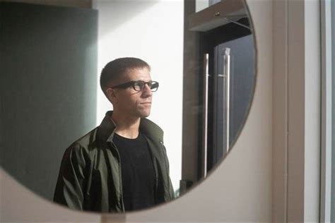 Thalmic Labs launches smart eyeglasses called Focals