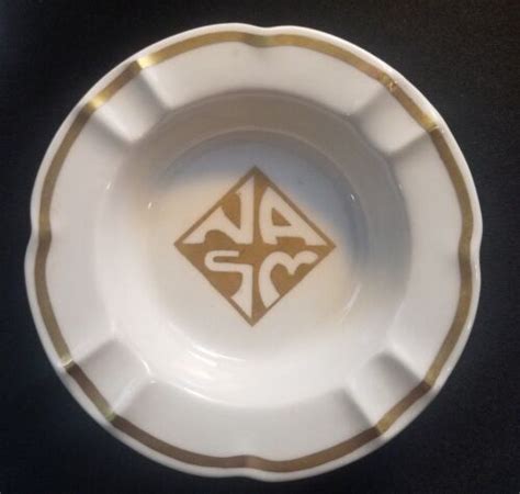 Vintage Petrus Regout Maastricht Holland Porselein Porcelain Gold