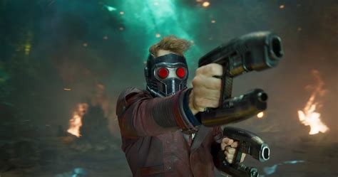 Guardiani Della Galassia Vol 2 Star Lord Vs Rocket Raccoon Clip Cinefilos It