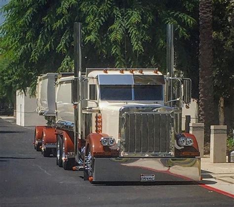 Pin by Lynn Johnson on Peterbilt | Dump trucks, Big trucks, Big rig trucks