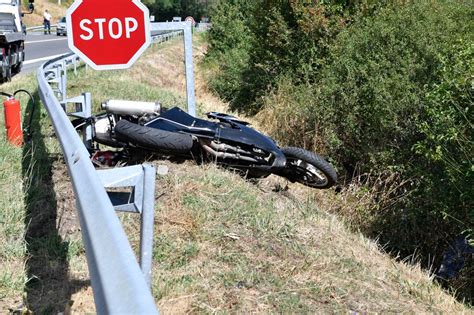 Un Motard Se Tue Dans Les Virages De Ch Telard Pr S De Montlu On La