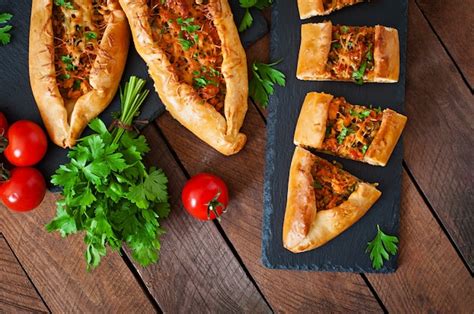 Free Photo Turkish Pide Traditional Food With Beef And Vegetables