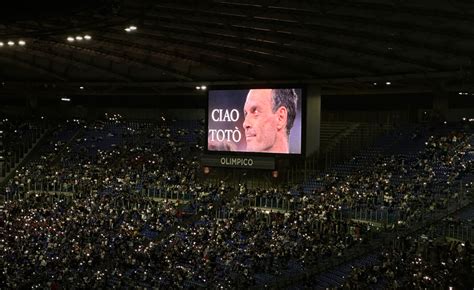 Italia Belgio tributo da brividi a Totò Schillaci