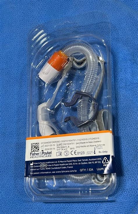 New FISHER PAYKEL OPT1042 EXPIRED Optiflow 3S Nasal Cannula Size