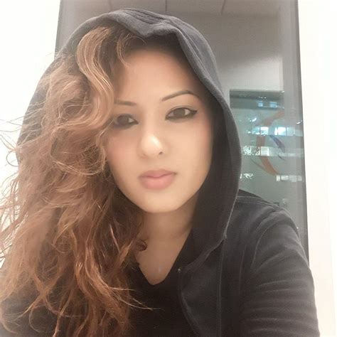 Nikesha Patel Never Seen Hot Spicy Bikini Photos Collecti