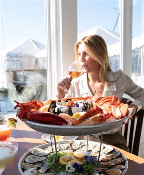 Discover The Finest Seafood Restaurant Near You