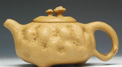 Gong Chun Teapot Chinese Gongfu Teapot Yixing Pottery Handmade Zisha