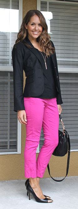 What To Wear With Dark Pink Jeans On Stylevore