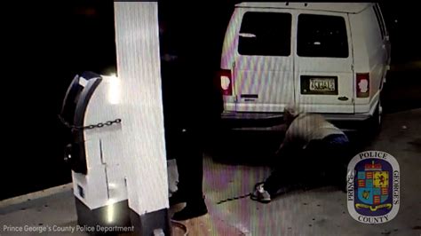 Thieves Fail At Stealing Atm Three Times Using Van Abc7 Los Angeles