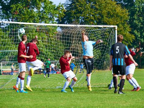 Grassroots Football In Crisis Part 2 Parklife Struggles To Survive In