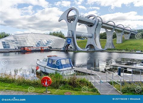 The Falkirk Wheel Rotating Boat Lift Connecting The Forth And Clyde