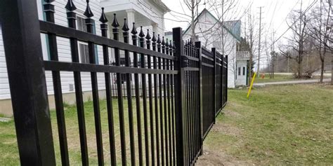 Aluminum Picket Fence - Aluminum Fence Toronto