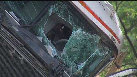 Tractor Trailer Accident Shuts Down Lanes On I 80 Update Youtube