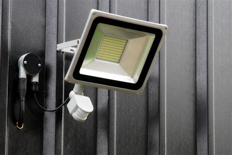 8 Best Outdoor Flood Lights In 2023 Shelf