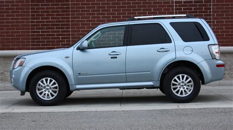 Review: 2009 Mercury Mariner Hybrid Aug 8, 2013 Photo Gallery