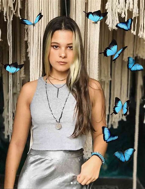 Manuela La Hija De Alejandro Sanz Comparte Su álbum Personal