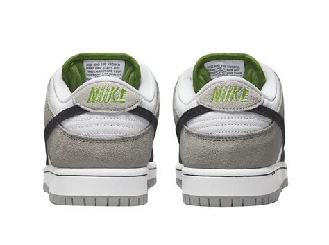 Buy Nike Sb Dunk Low Chlorophyll Kixify Marketplace