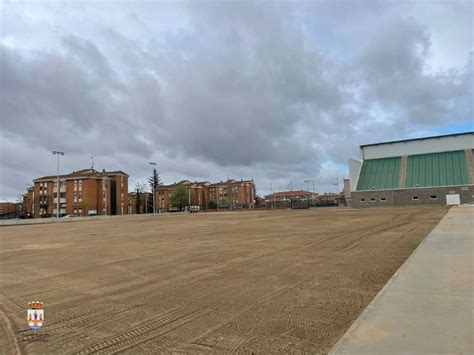 Finalizan las obras en el nuevo campo de fútbol de La Rosaleda esta es