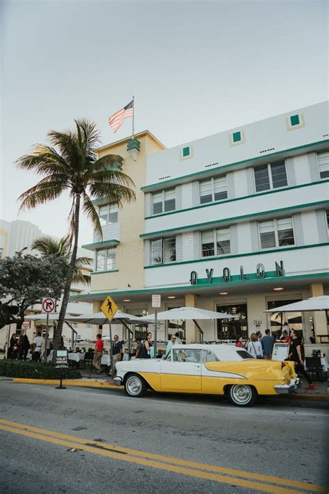 Avalon Hotel Miami Beach editorial stock image. Image of north - 22219624