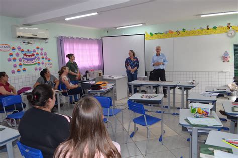 Profissionais De União Do Oeste Participam De Treinamento Sobre Boas