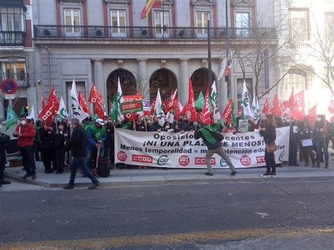 Los Sindicatos De Educaci N Protestan En Madrid Por El Adelanto De Las