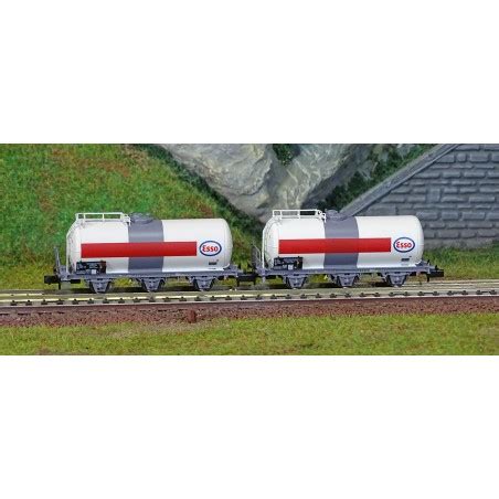 Set de 2 wagons citernes à 3 essieux Uh Arnold HN6610 SNCF Esso