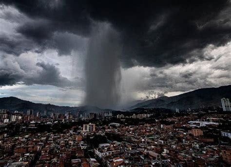 Emergencias por aguacero en Medellín Sabaneta y Envigado