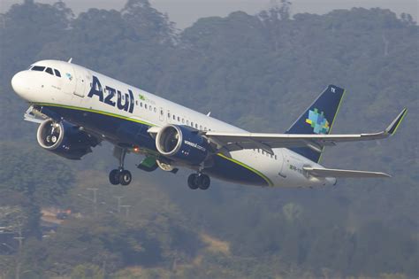 Azul Lan A Voos Extras Para O Nordeste Na Alta Temporada