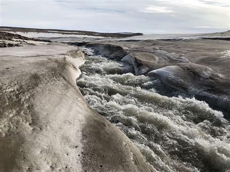 Surface Of Greenlands Ice Sheet Could Lose More Mass Than It Gains By