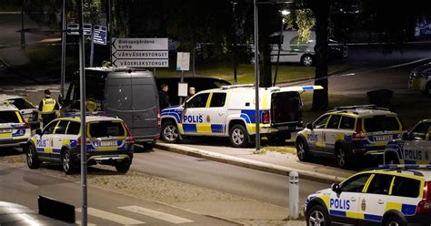 Ytterligare En Person Anhållen Efter Polismordet I Biskopsgården Svt