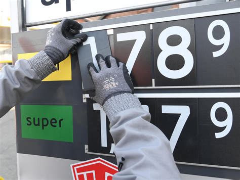 Prorogato Taglio Accise Benzina Fino Al Novembre Notizie Ansa It