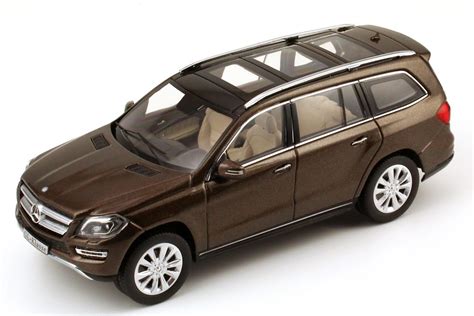 Mercedes Benz GL Klasse 2012 X166 Citrin Braun Met Werbemodell Norev