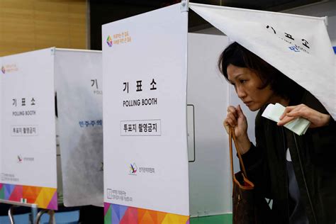 South Korean Opposition Forecast To Win Landslide Election Victory