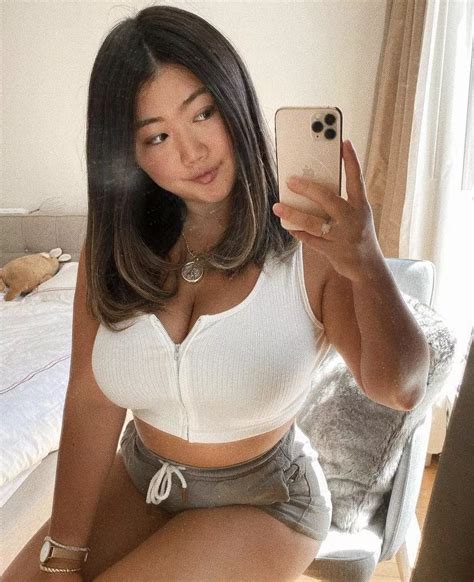 Thick Asian Nudes Busty Hide NUDE PICS ORG