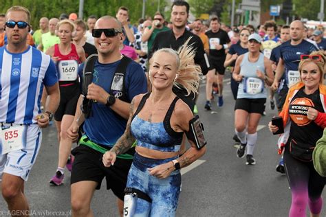 Poznań Półmaraton Wietrzna 16 edycja biegu Na mecie najszybsi byli