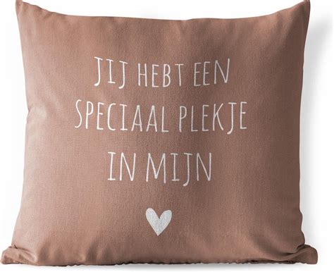 Buitenkussen Nederlandse Quote Jij Hebt Een Speciaal Plekje In Mijn