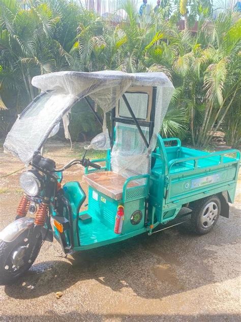 Green Cart Titanium Z Plus Electric Loader Maximum Run Per Charge