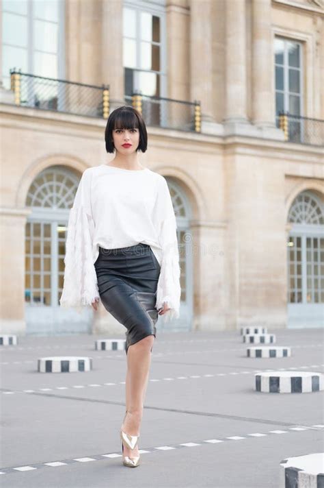Elegant Brunette Woman Posing In The Street Elegant Brunette Woman