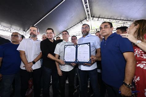 Em A O Conjunta Prefeitura De Manaus E Governo Do Am Inauguram